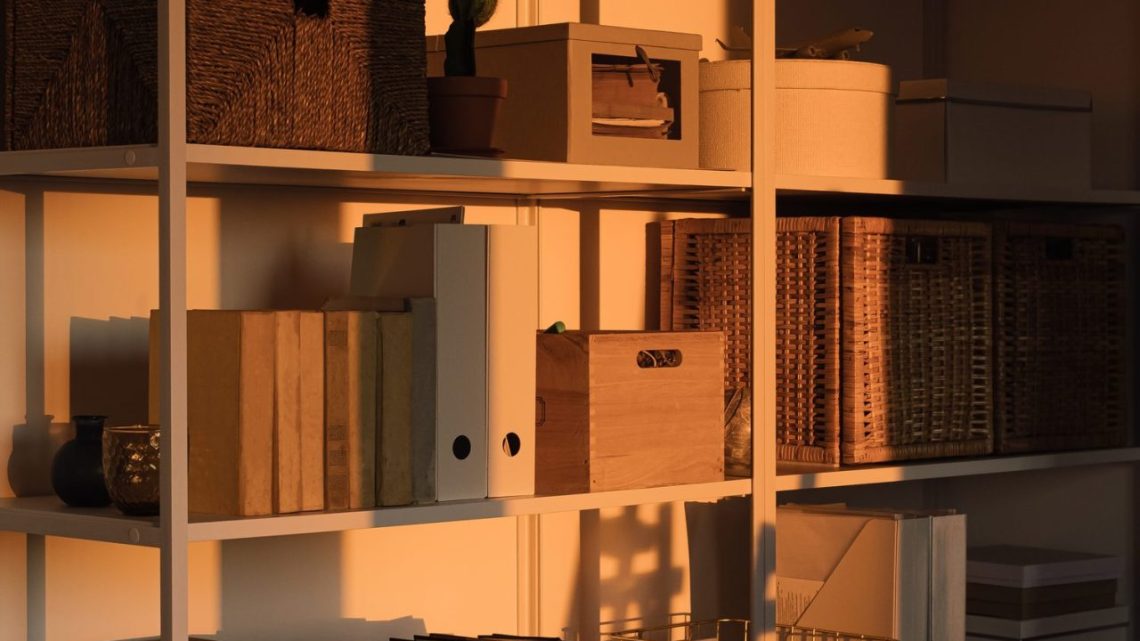 Box de stockage à Lyon pour 6 mois : quelle taille pour un studio ?